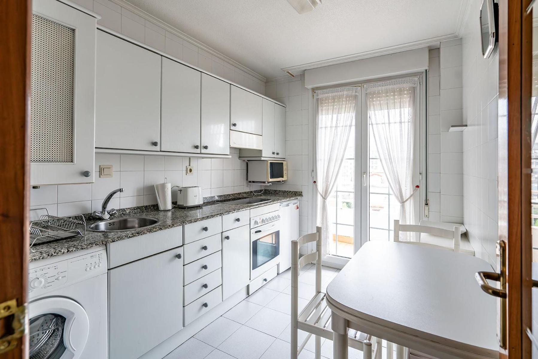 Piso Con Piscina Apartment Santander Bagian luar foto