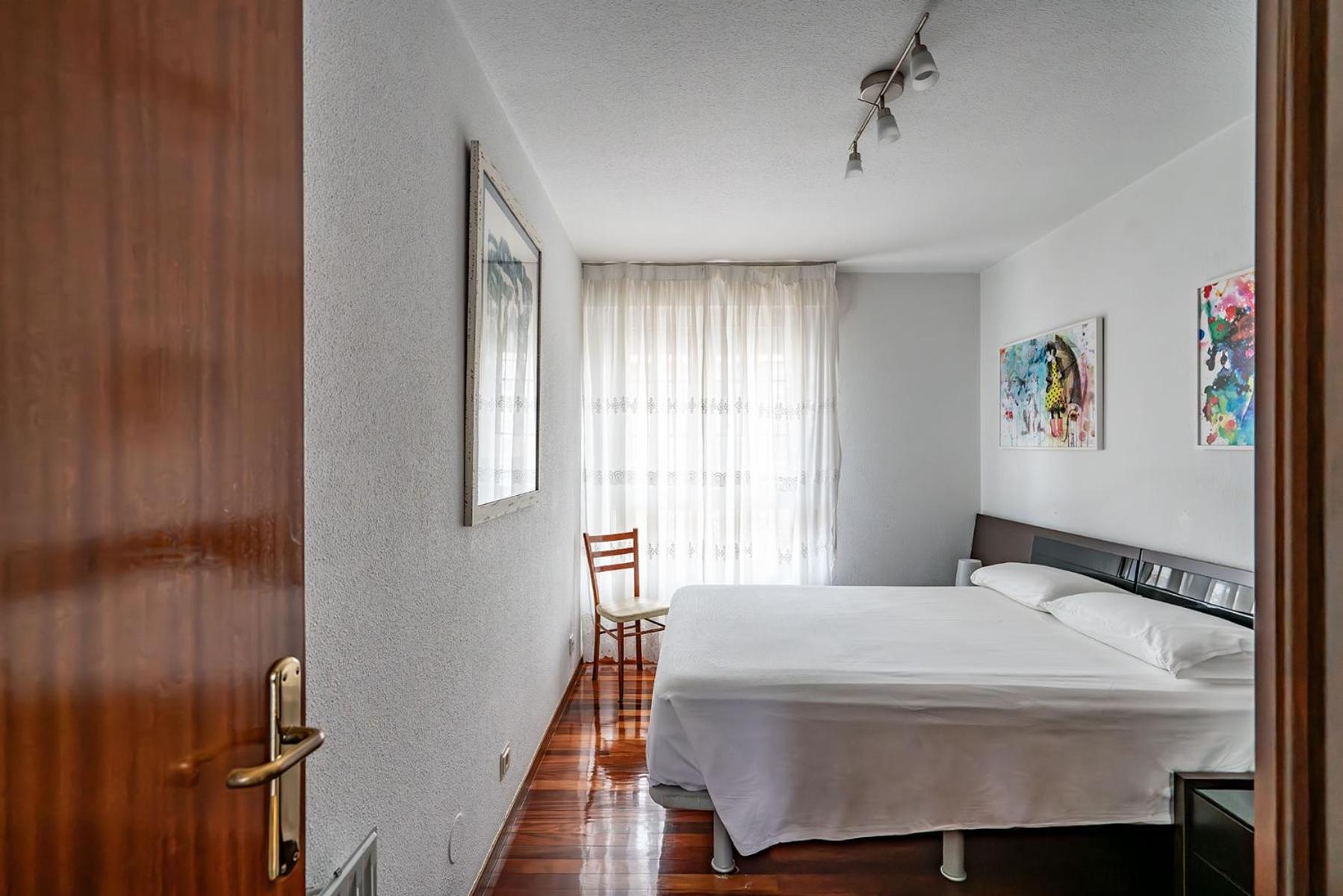 Piso Con Piscina Apartment Santander Bagian luar foto